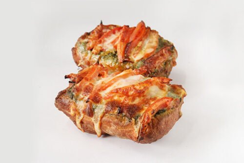 Pesto Tomato Mozzarella (2 pcs.)